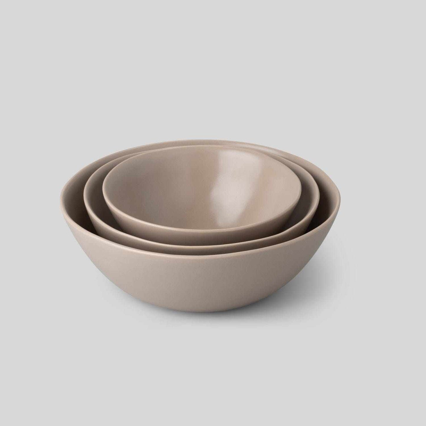 The Nested Serving Bowls: Speckled White