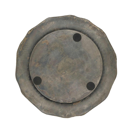 Scallop Edge Hammered Charger: Silver / 13'